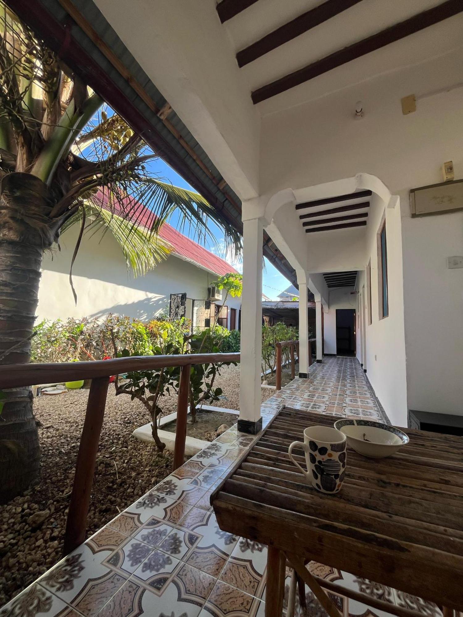 Fish House Nungwi Bed & Breakfast Exterior photo